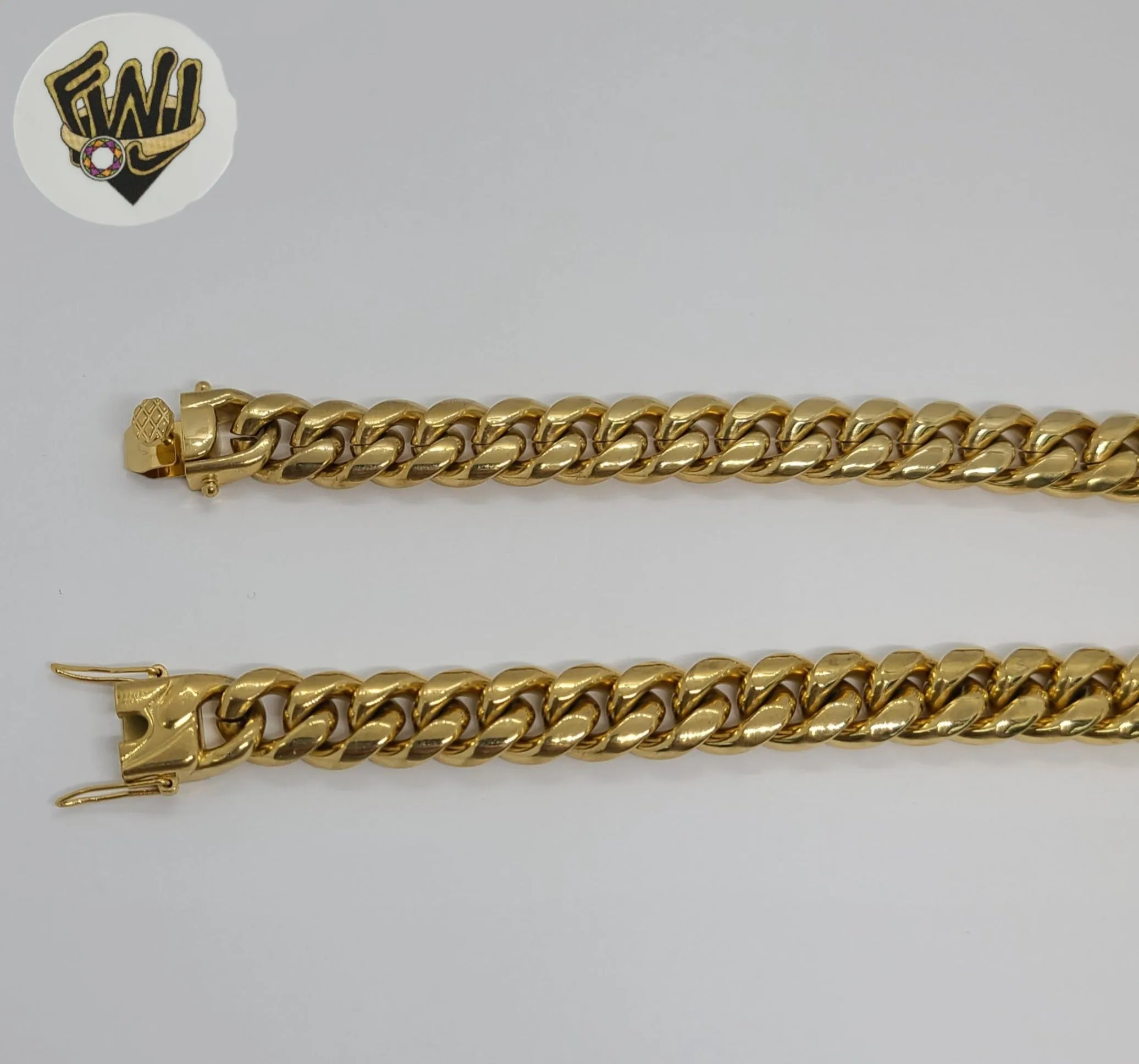 (4-3275) Stainless Steel - 8mm Curb Link Chain.